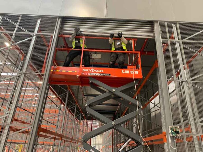 Havaalanı Otomatik kepenk tamiri